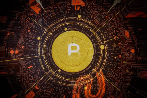 Bitcoin alcanza nuevo máximo histórico sobre US$ 111 mil por mayor demanda de institucionales y apoyo de Trump